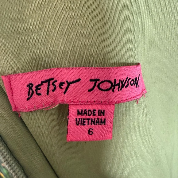 Betsey Johnson Olive Lace Long Sleeve Dress bell sleeves - Picture 3 of 3